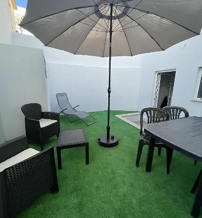 Eiffel House Buarcos